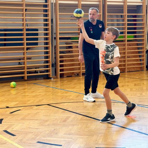 Handball