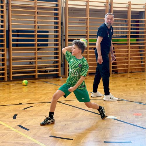 Handball